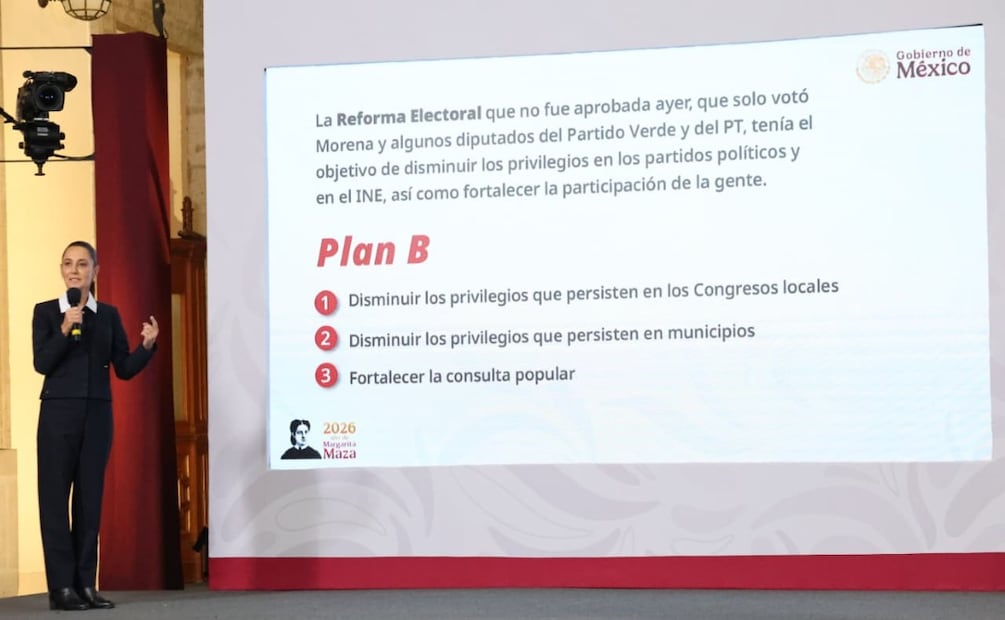 ¿Te perdiste la Mañanera? Creación centros LIBRE, Plan B Reforma Electoral, Mundial seguro, iniciativa contra feminicidios; entre los temas de HOY  
Imagen: Luis Camacho
