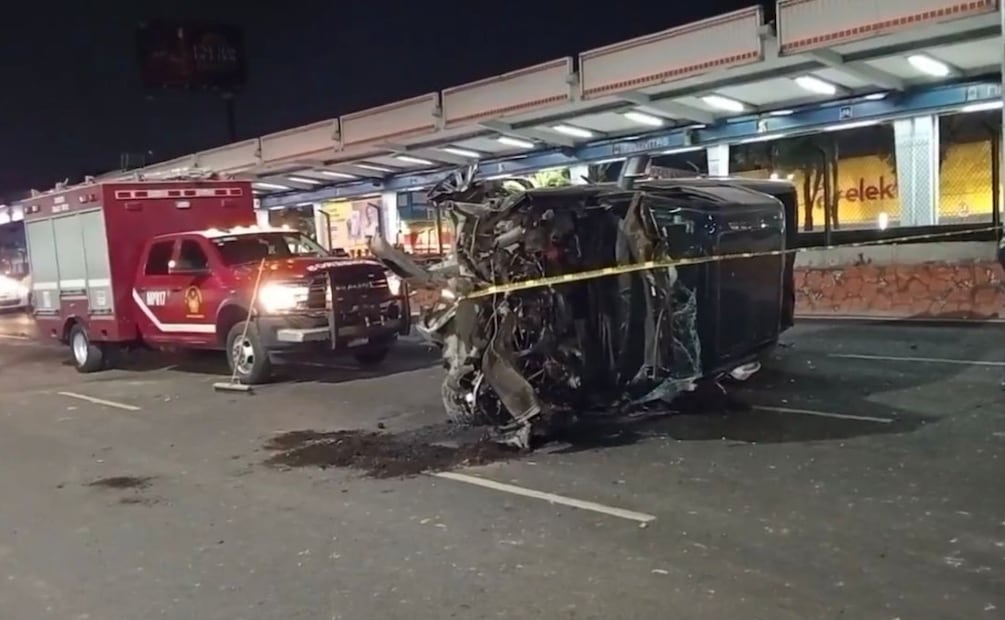 Trágico accidente en Calzada de Tlalpan: un menor fallecido y cuatro heridos tras volcadura
Imagen: Especial