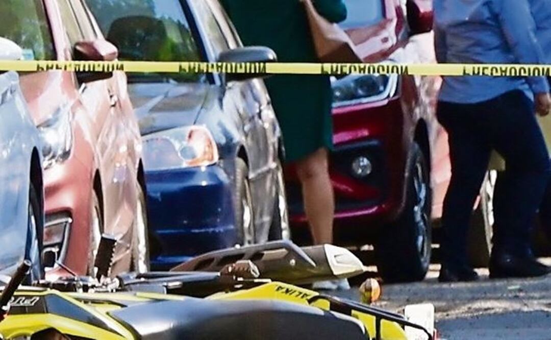 Camionero atropella a un biker y lo transporta al más allá, en Azcapotzalco