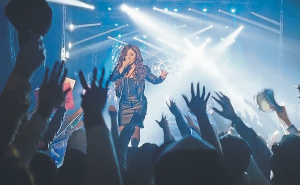 Estrenan película de Jenni Rivera, pero la familia brilló por su ausencia. ¿Qué ocultan?