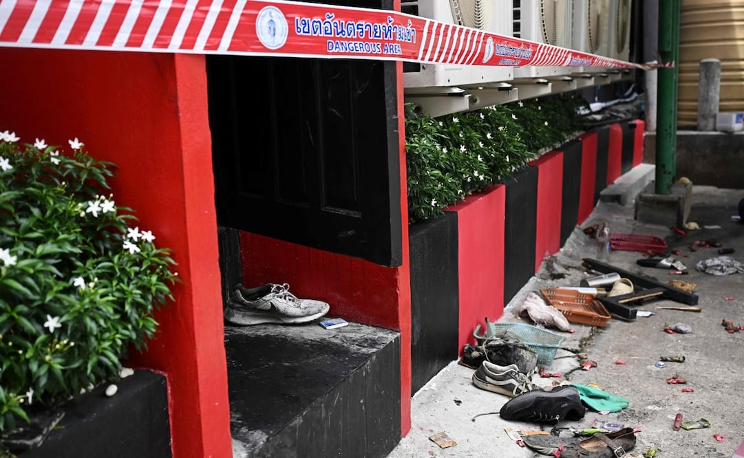Bar Rong Beer Na Lat Phraoen Bangkok tras el incendio. Foto: AFP