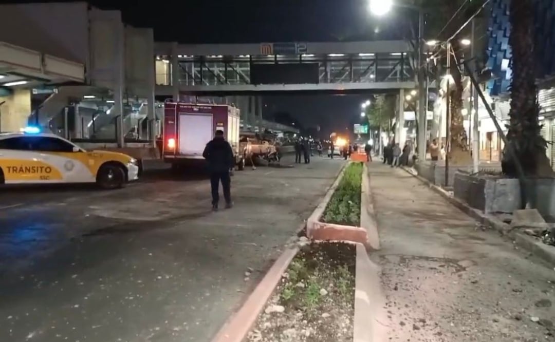 Trágico accidente en Calzada de Tlalpan: un menor fallecido y cuatro heridos tras volcadura
Imagen: Especial