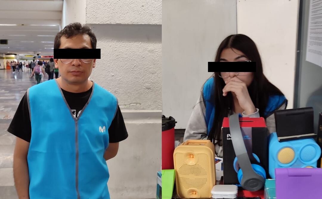 Encargado de local de celulares le hace una recarga a su compañera en el Metro CDMX