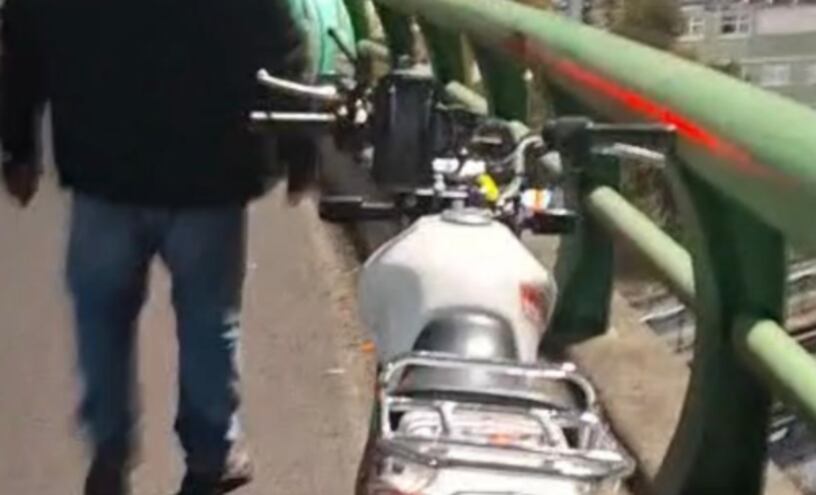 Tragedia en Iztacalco: Iván Tadeo, buscado desde 2025, muere tras brutal caída de un puente