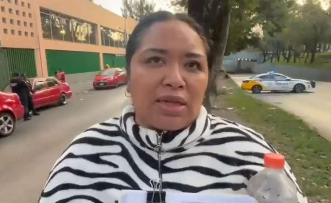 Familia bloquea Circuito Interior para exigir atención médica a niño de 5 años en Hospital La Raza. Foto: (Yara Silva)