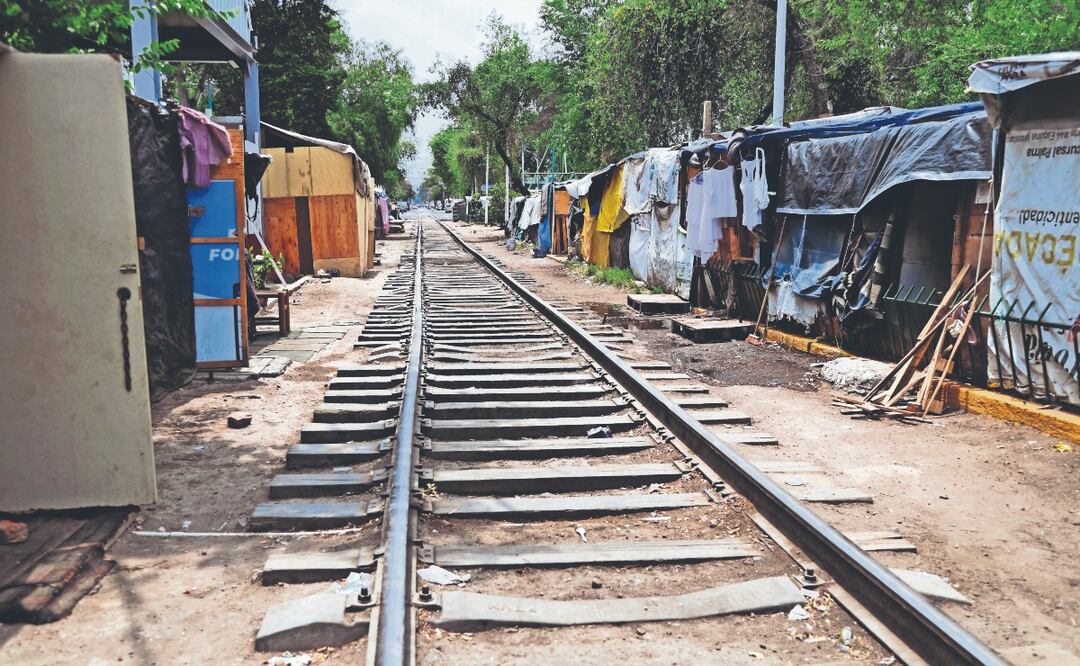 ¿Quién protege a los migrantes en Vallejo: el IFDP o el Gobierno de CDMX?
IMAGEN: FERNANDA ROJAS. EL GRÁFICO