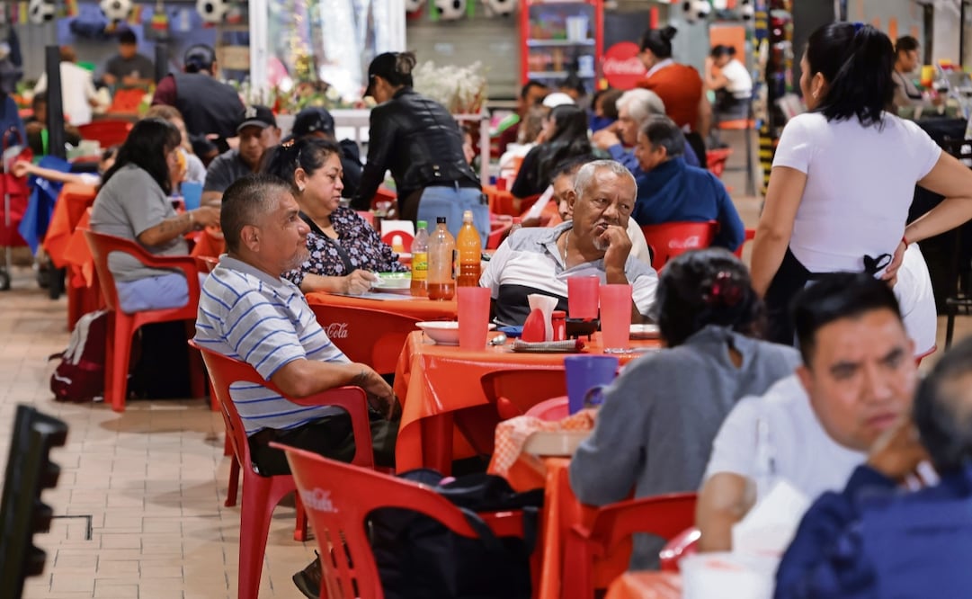 Ciudad de México 7 Julio 2026 Aspectos del mercado Huipulco habló sobre las ventas en el sitio durante los partidos que se jugaron en el estadio azteca por el mundial. Foto: Fernanda Rojas/ El Universal6