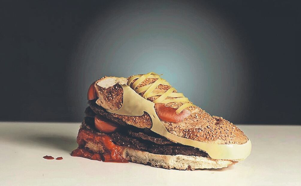 NIKE AIR MAX90 “BURGER"
Imagen: Instagram