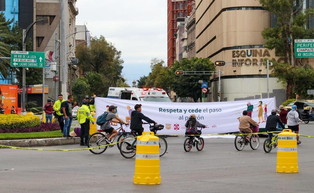 Ciclistas atónitos en Reforma: Hombre pierde la vida, mientras su hermano ruega por ayuda
