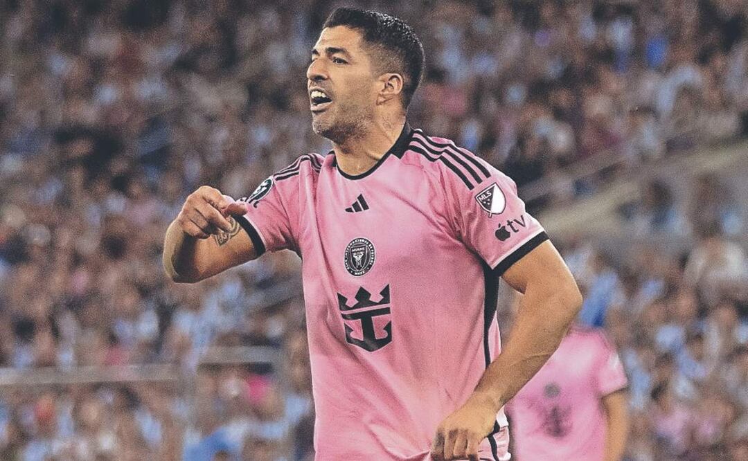 Luis Suárez se pone la de héroe y salva la vida de un hombre en Uruguay