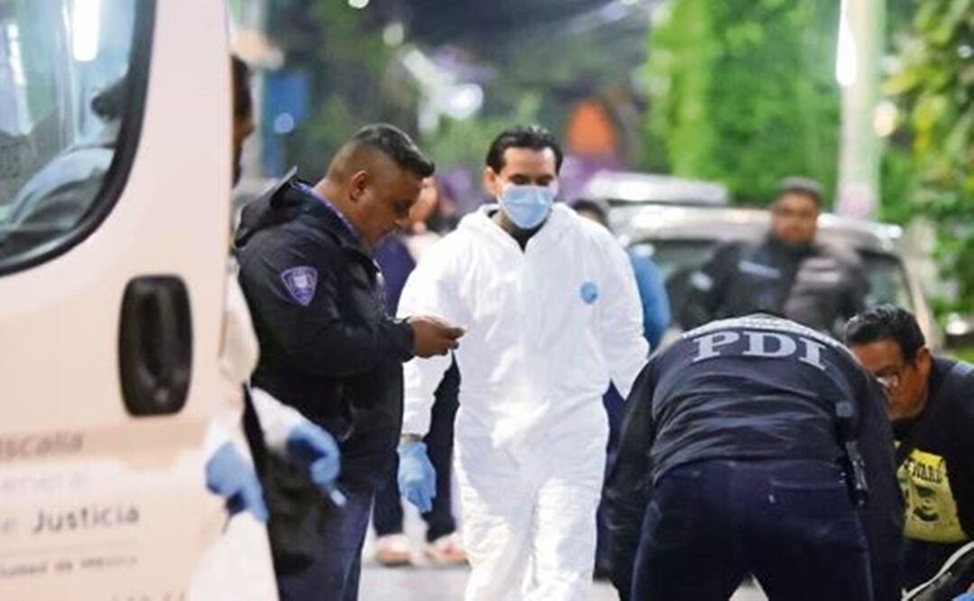 Ejecutan con plomazo en la cabeza a un hombre que andaba en la chupadera, en Iztapalapa