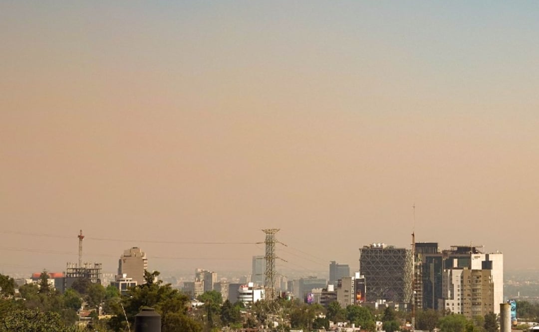 Foto: Cuartoscuro (Se levanta contingencia ambiental en CDMX y Edomex: ¿Cómo aplica el Hoy No Circula este Miércoles de Ceniza?)