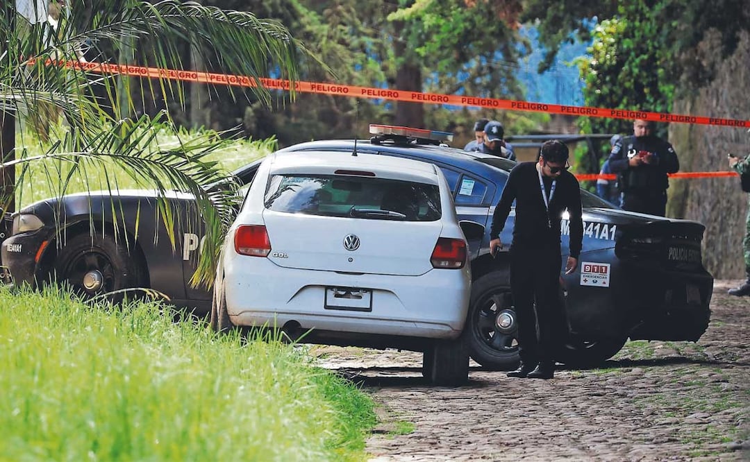 Despluman a polleros en el Estado de México, hallan a 3 sin vida