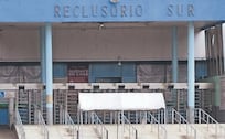 Le echan montón a reo y lo matan a golpes, en Reclusorio Sur