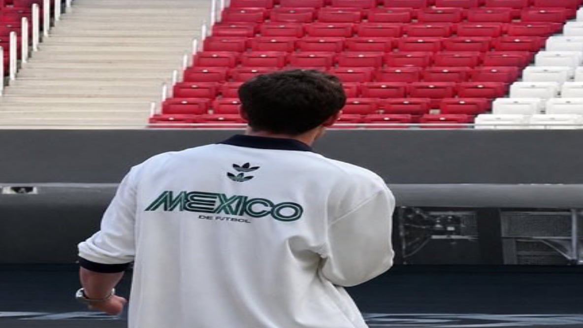 BTS usando playeras de México (@mxcharts)