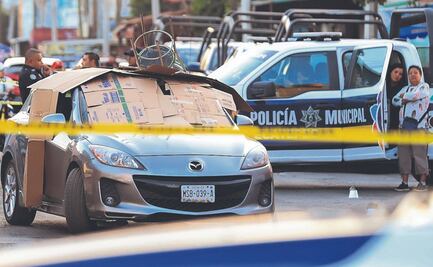 A plomazos frenan la vida de un automovilista que circulaba por calles de Ecatepec, Edomex