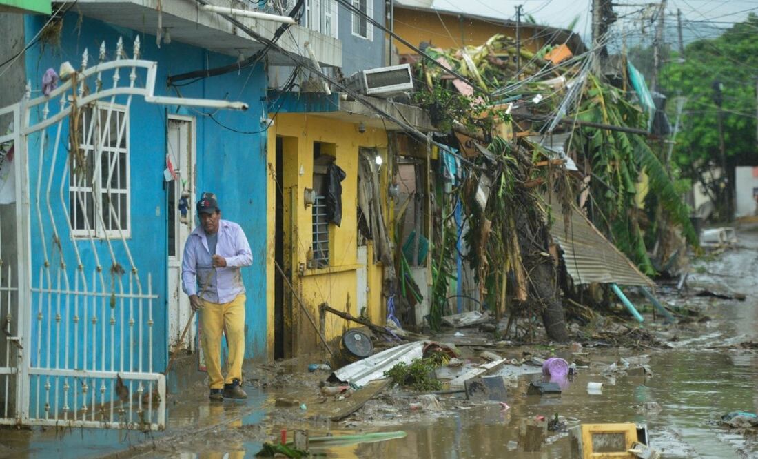 37 Muertos y Miles de Casas Inundadas por la Tormenta Tropical Raymond y un Sistema en el Golfo
Imagen: Cuartoscuro