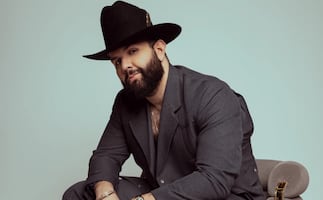 Carín León presenta "Muda", su nueva producción, abre camino a más talentos mexicanos en Las Vegas
