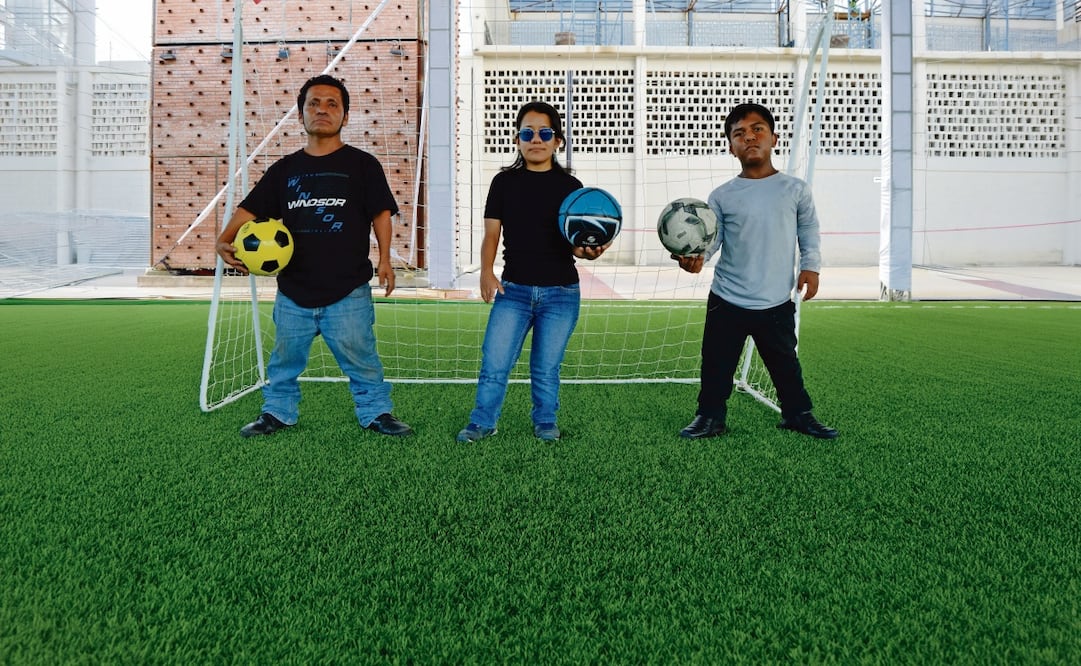 Jugadores de talla baja se preparan para la Copa Internacional de Futbol de Personas de Talla Baja. Foto: Especial
