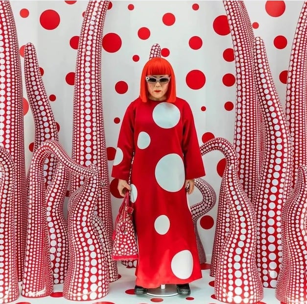 Yayoi Kusama (Vía: Redes)