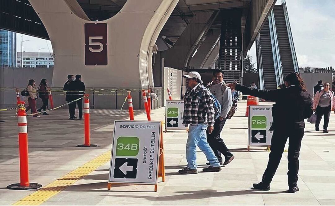 Tren Interurbano causa caos y confusión en el primer día laboral, en estación Santa Fe