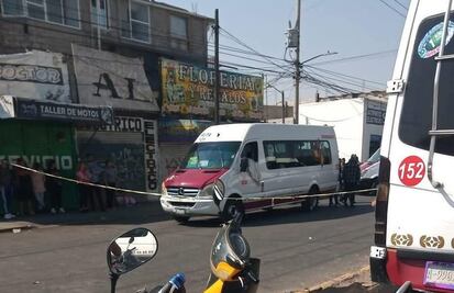 Le quitan la vida a chofer de combi en Chimalhuacán; apenas iba a empezar a trabajar
