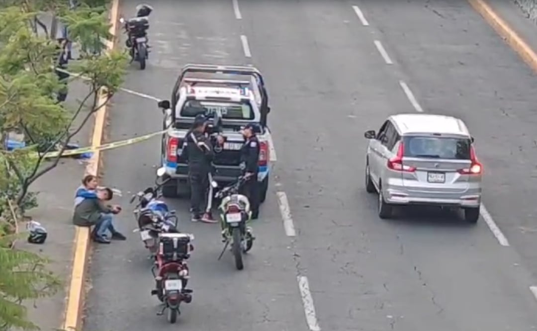 Mujer derrapa en Ciudad Satélite y muere: llegan conocidos disfrazado a reconocer el cuerpo 