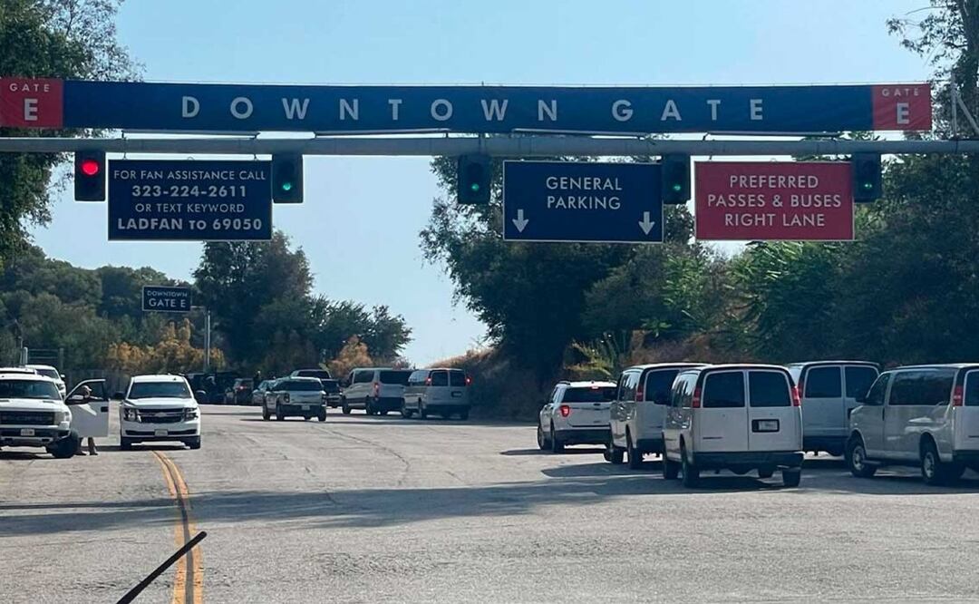 ¿Qué ocurrió cuando agentes de ICE intentaron ingresar al Dodger Stadium antes del juego de los Dodgers?
Imagen: Reddit