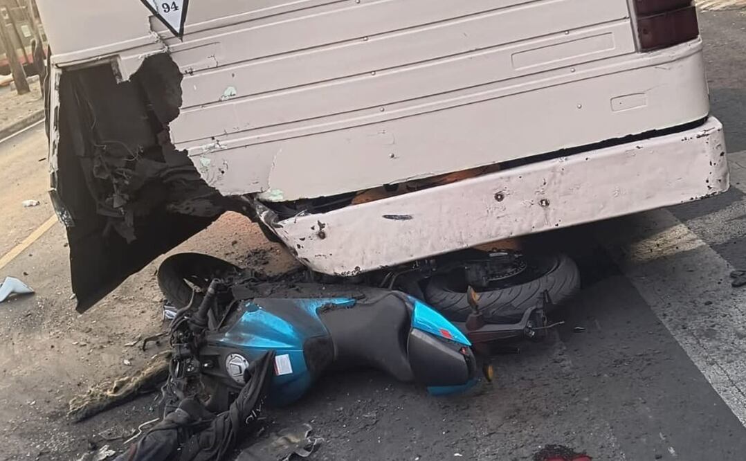 Muere biker sobre Calzada del Hueso (Foto: Especial)