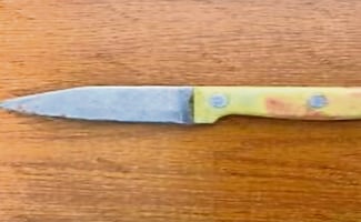¿Heroína o amenaza? Guadalupe apuñala a Óscar con un cuchillo mientras conducía, tenia antecedentes
