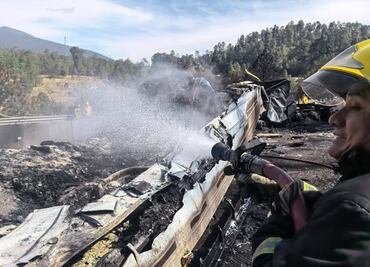 Desastre en la México-Puebla; al menos 5 muertos