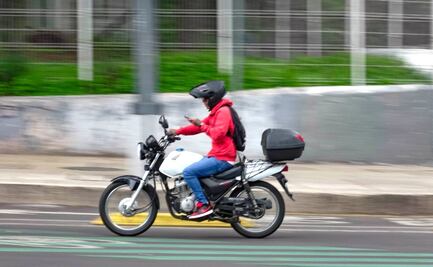 Motos en CDMX: Movilidad laboral, riesgos y urgente regulación de mototaxis por app