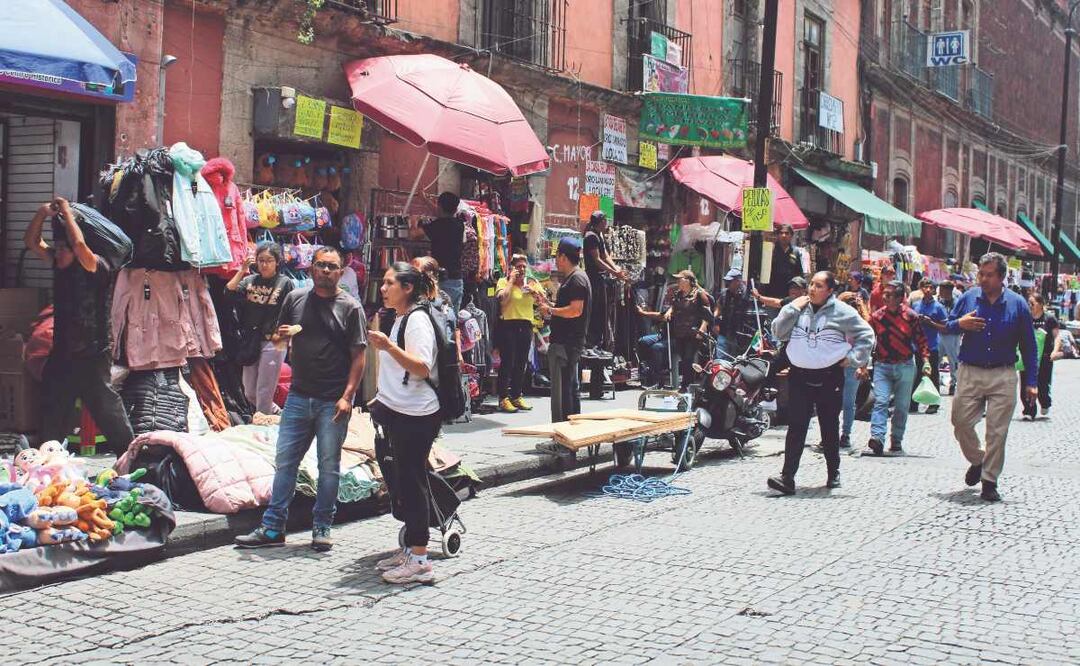 Foto: Darío Luna (En CDMX Vendedores informales evaden a las autoridades para evitar sanciones ¿cómo le hacen?)