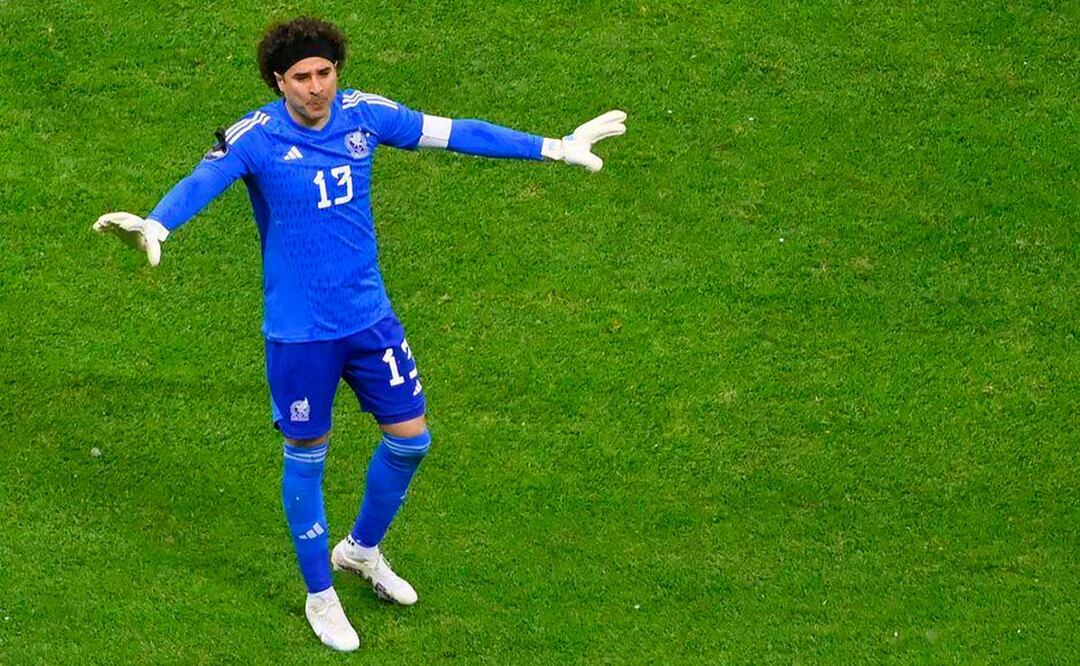 Guillermo Ochoa impone marca, como el mexicano con más ligas europeas 