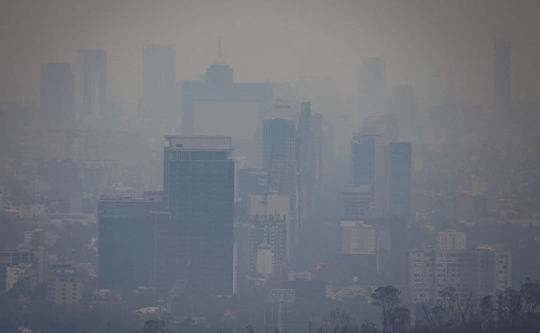 Gobierno de la CDMX busca tomar nuevas medidas para combatir la contaminación extrema