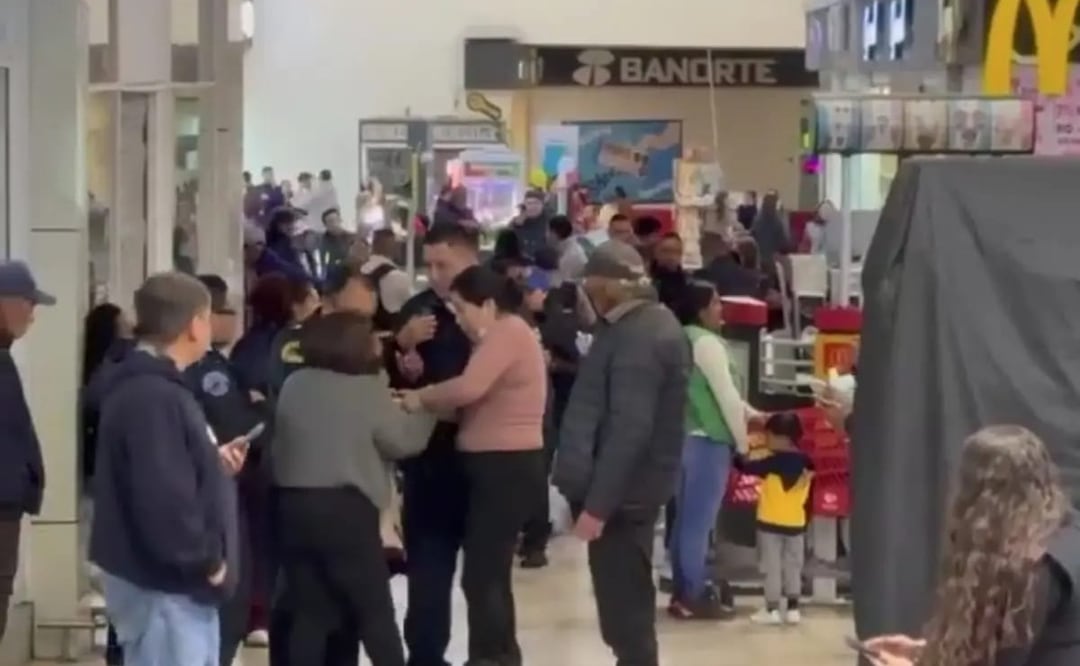 Foto: Especiales (Asalto a joyería en Plaza San Jerónimo desata pánico: hubo balazos)