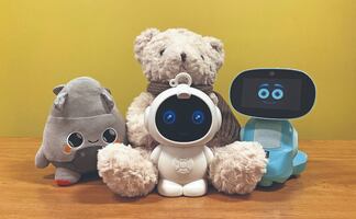 Navidad 2025: ¿Por qué los juguetes IA no son seguros para niños? 