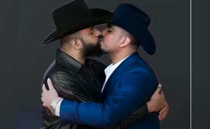 Carín León y Espinoza Paz reaccionan a los videos donde se están besando