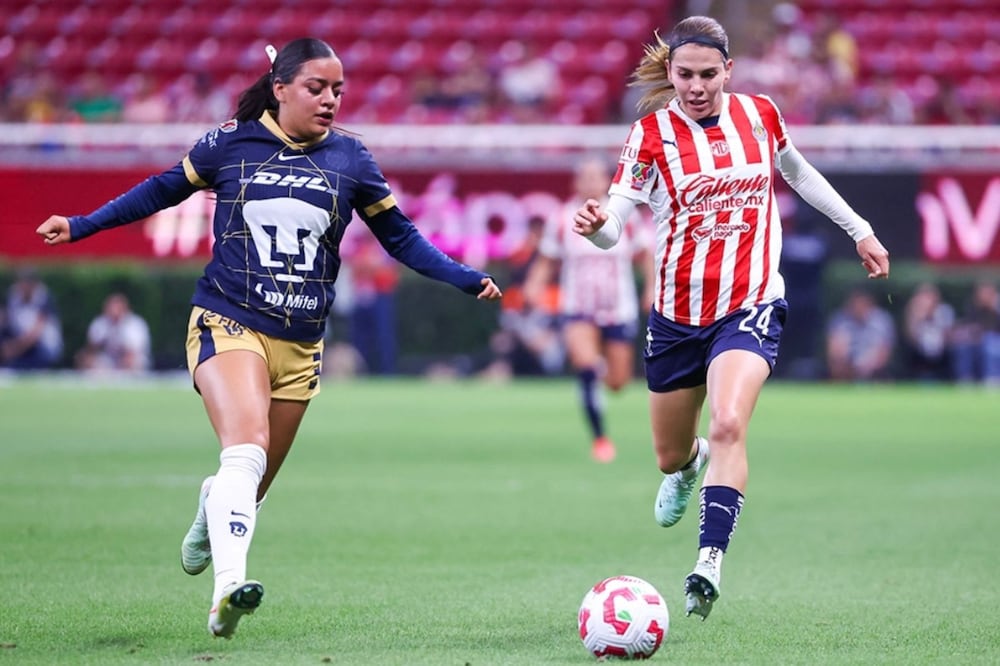 Foto: Chivas Femenil (Chivas vence a Pumas Femenil y viajará a la CDMX con la ventaja para la vuelta de los Cuartos de Final)