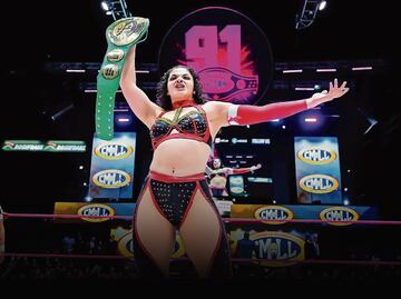 Persephone defiende el honor del CMLL ante Mercedes Moné en la Arena México