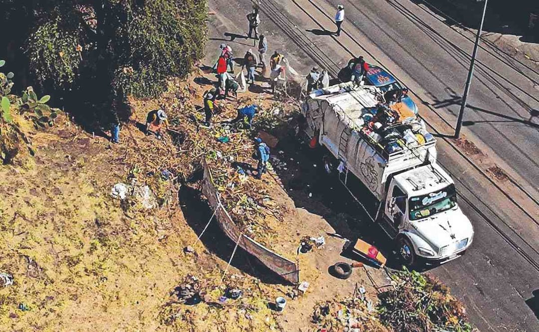 ¿Por qué hay botellas con orina en calles de Naucalpan? Esto revelaron autoridades. Foto: (Especial)