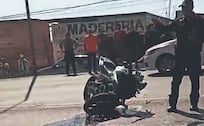 ¡Le llegó por atrás! Chavito en moto muere al estamparse contra una camioneta en Tlalpan 