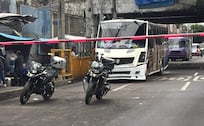 Cuatro balazos silencian a chofer de la Ruta 27 dentro de su camión en Naucalpan