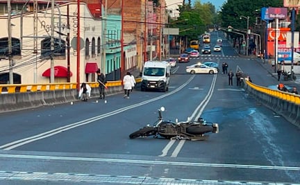 Fatal derrapón en Santa María la Ribera deja muerto a motociclista de 30 años