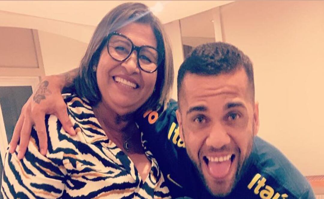 ¿Madre e hijo a la cárcel? Víctima de Dani Alves mete demanda por filtración de sus datos