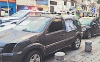 Se metió a dormir en camioneta de la Fiscalía en Azcapotzalco y terminó estirando la pata