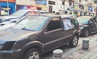 Se metió a dormir en camioneta de la Fiscalía en Azcapotzalco y terminó estirando la pata