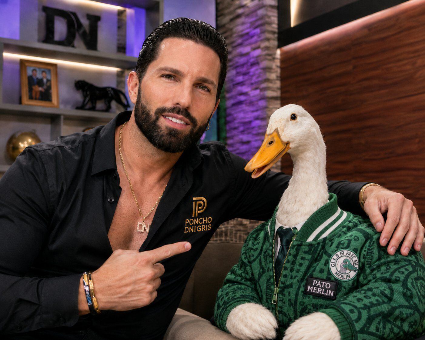 Poncho de Nigris quiere comprar al Pato “Merlín” y lanza oferta de casi medio melón 