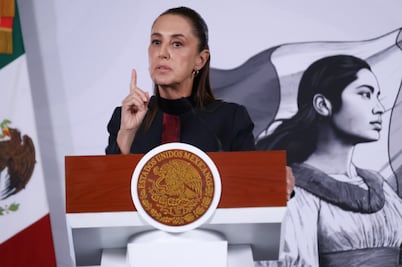¿Te perdiste La Mañanera? Decretan día libre por el Mundial y bloqueos de la CNTE, en los temas de hoy