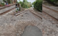 Peligrosa ciclovía de Azcapotzalco comparte espacio con peatones y trenes